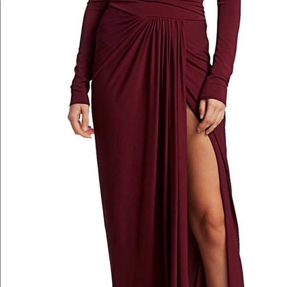 Alexandre Vauthier plunging v neck gown - Picture 10 of 12